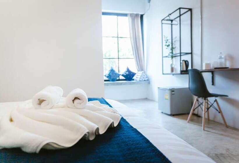 اتاق استاندارد, Hug Inn Phrae