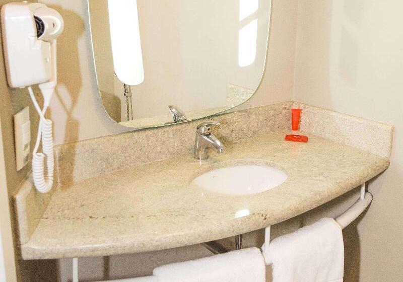 Apartament 1 Sypialnia, Ibis Lorena  Circuito Da Fe