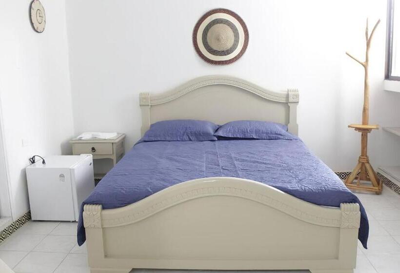 חדר סטנדרט, Iraka Zenu