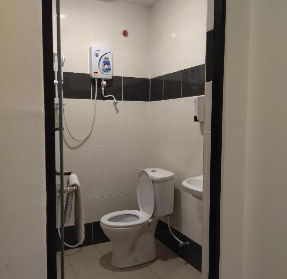 غرفة قياسية رباعية, Sp Central