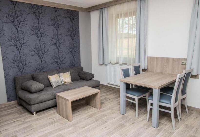 豪华套房, Wellness Penzion Medličky