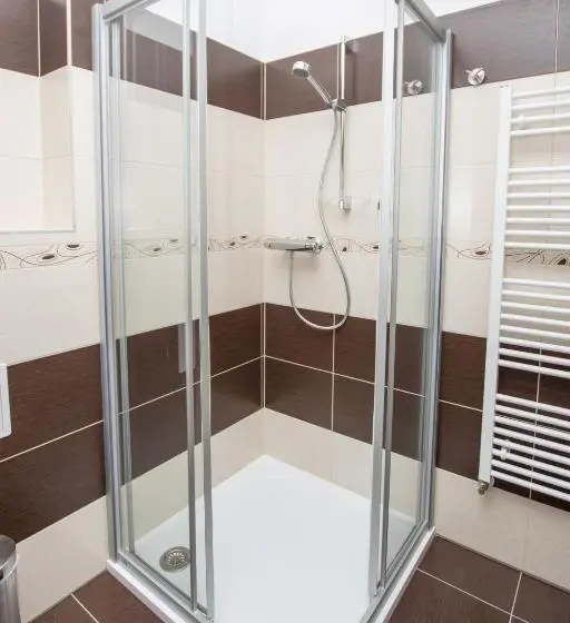 デラックスルーム, Wellness Penzion Medličky