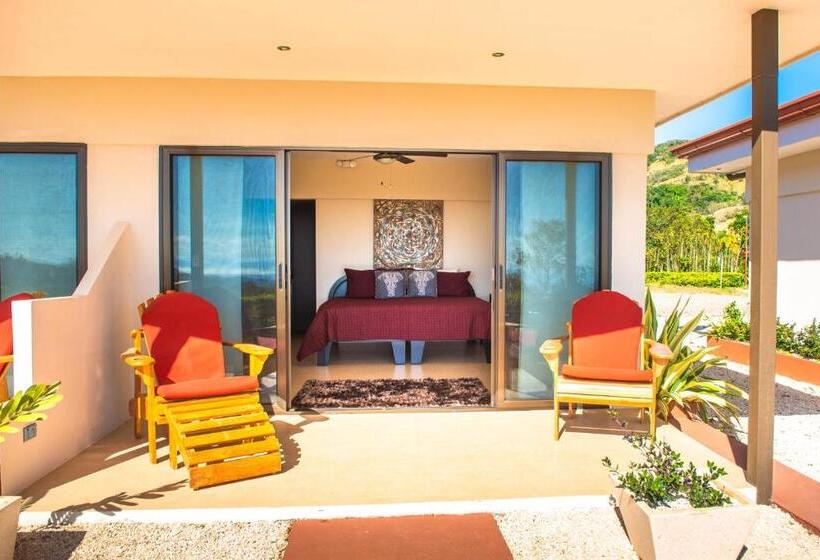 جناح مطلّ علي البحر, Vida Mountain Resort & Spa Adults Only