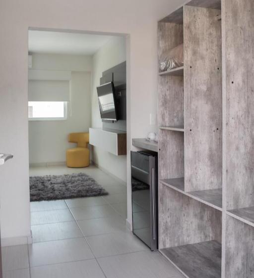 חדר דחוקס עם מיטת קינג, Aquetzalli