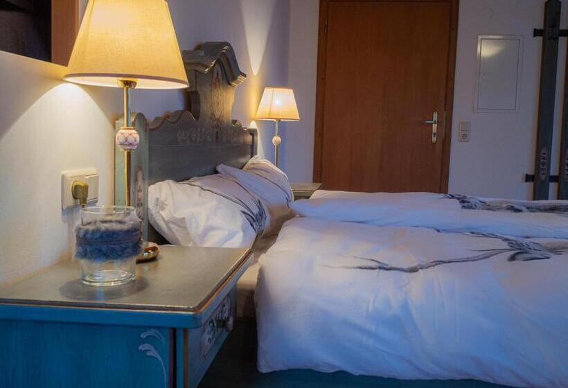 Номер Deluxe, Gasthaus Rössle