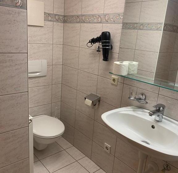 Номер Стандарт, Gasthaus Rössle