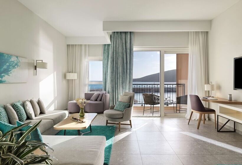 سوییت لوکس, The Chedi Luštica Bay
