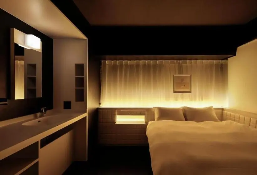Standard-huone, Third Place