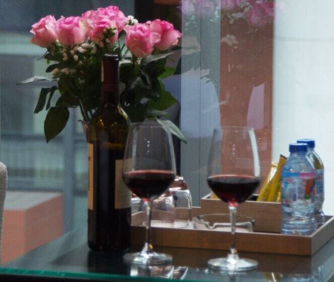 اتاق سوپریور, Top