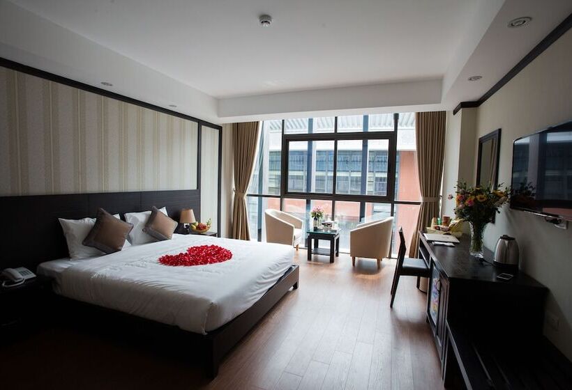 اتاق لوکس, Top