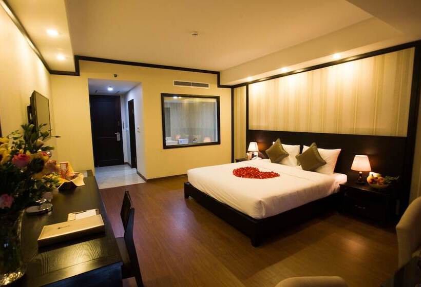 اتاق لوکس, Top