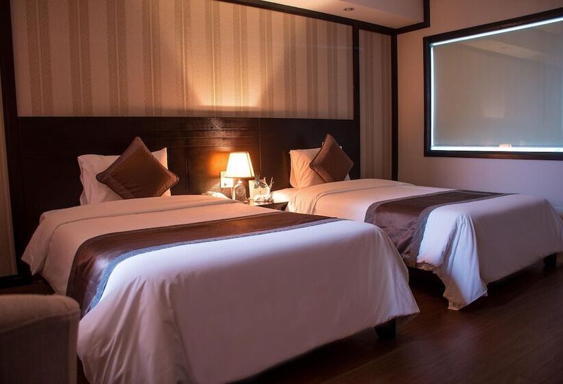 اتاق لوکس, Top