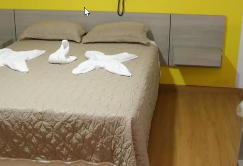 스탠다드 룸, Sotelo