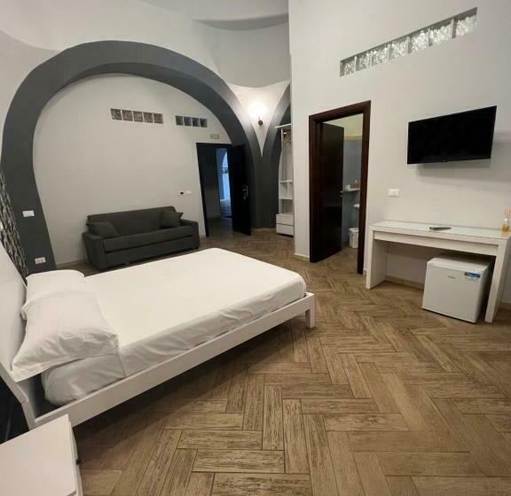 Номер Стандарт Трехместный, Palazzo Cardinale Rooms