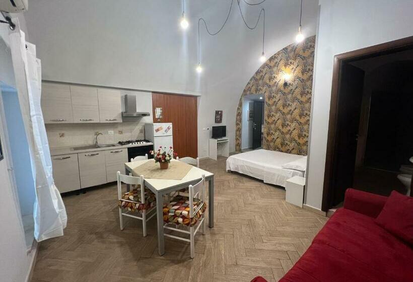 Семейное Студио, Palazzo Cardinale Rooms