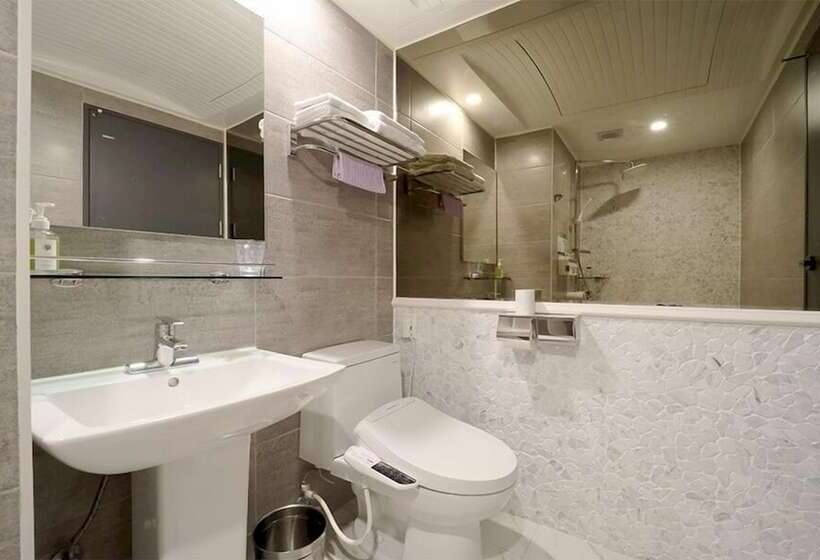 اتاق لوکس, February Hotel Busan Gangseo Annex Building