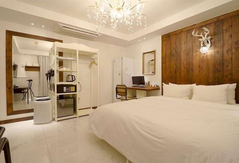 اتاق لوکس, February Hotel Busan Gangseo Annex Building