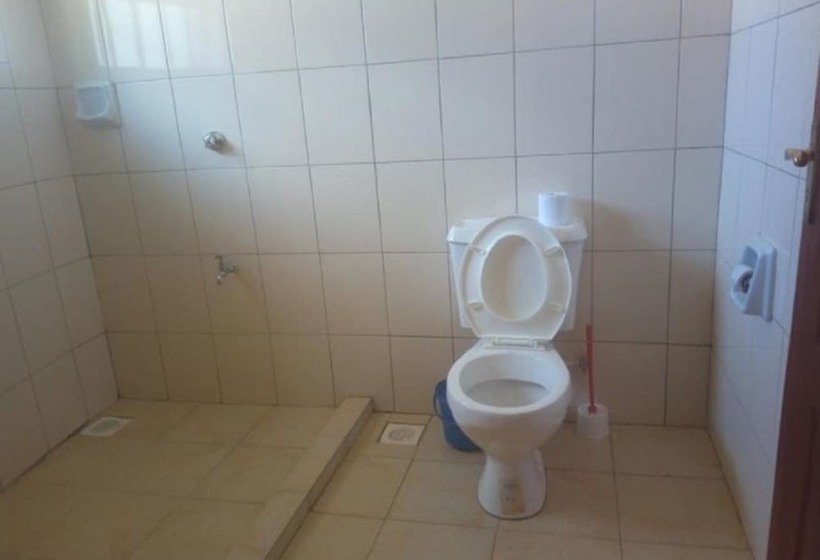 اتاق استاندارد, Ack St.julians Centre