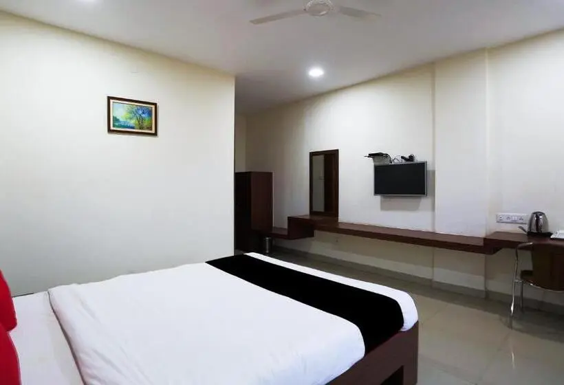 デラックスルーム, Townhouse Best Inn