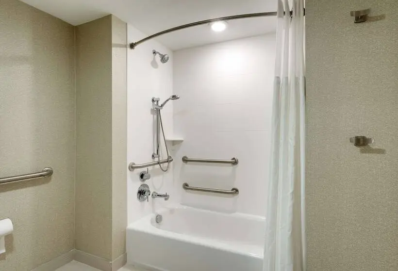 Standard-invahuone, Hilton Garden Inn Lehi