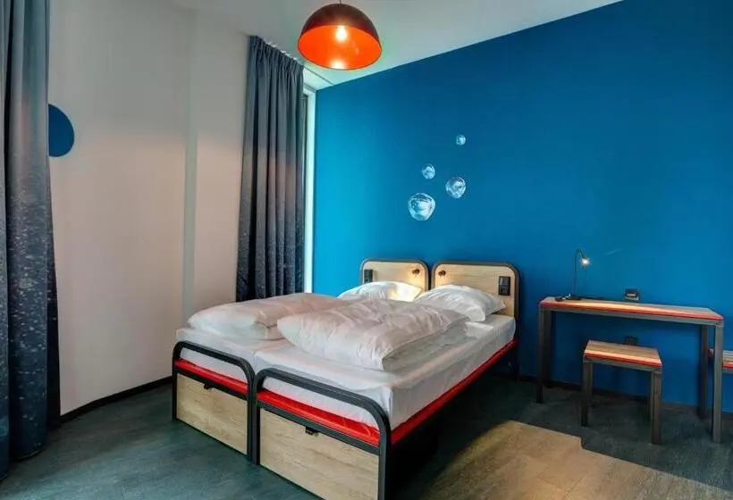 اتاق استاندارد, Meininger Hotel Amsterdam Amstel