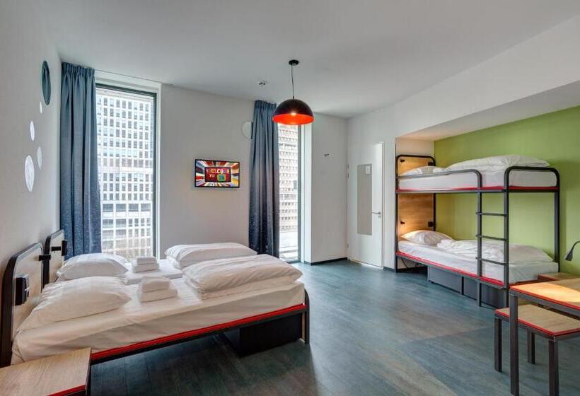 4인용 스탠다드 룸, Meininger Hotel Amsterdam Amstel