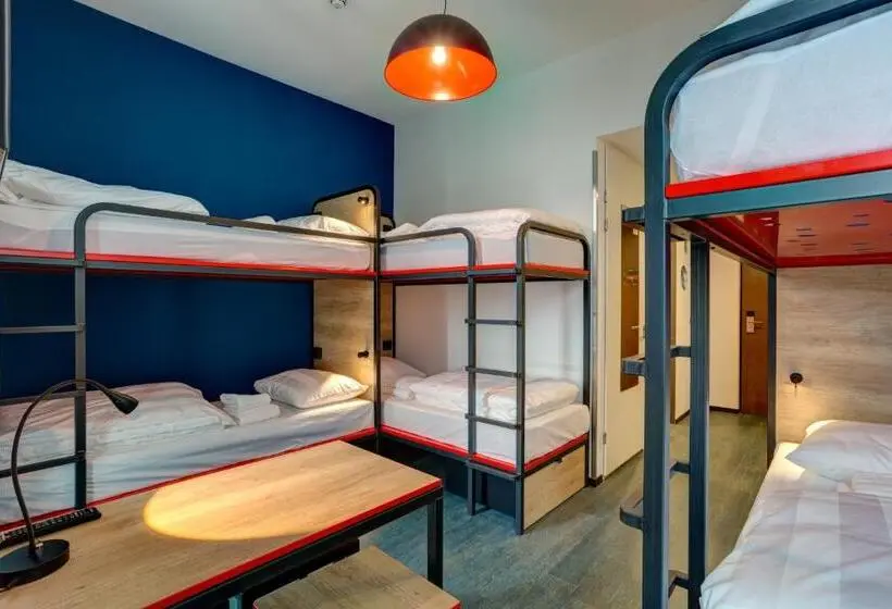 اتاق خانوادگی, Meininger Hotel Amsterdam Amstel
