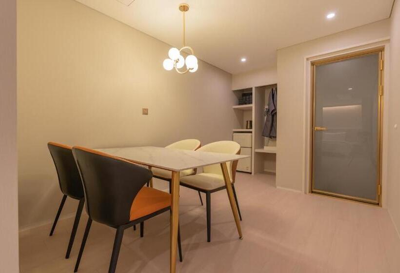 سوییت خانوادگی, Denbasta Central Hotel Seomyeon