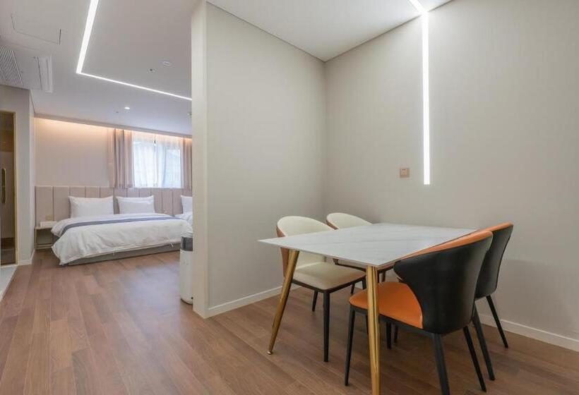 سوییت خانوادگی, Denbasta Central Hotel Seomyeon