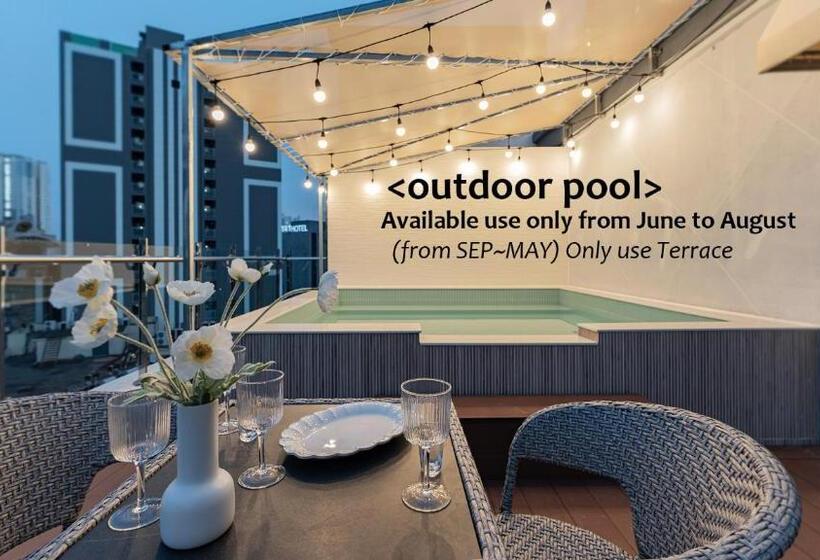 ویلای یک اتاق خوابه با استخر شنا, Denbasta Central Hotel Seomyeon