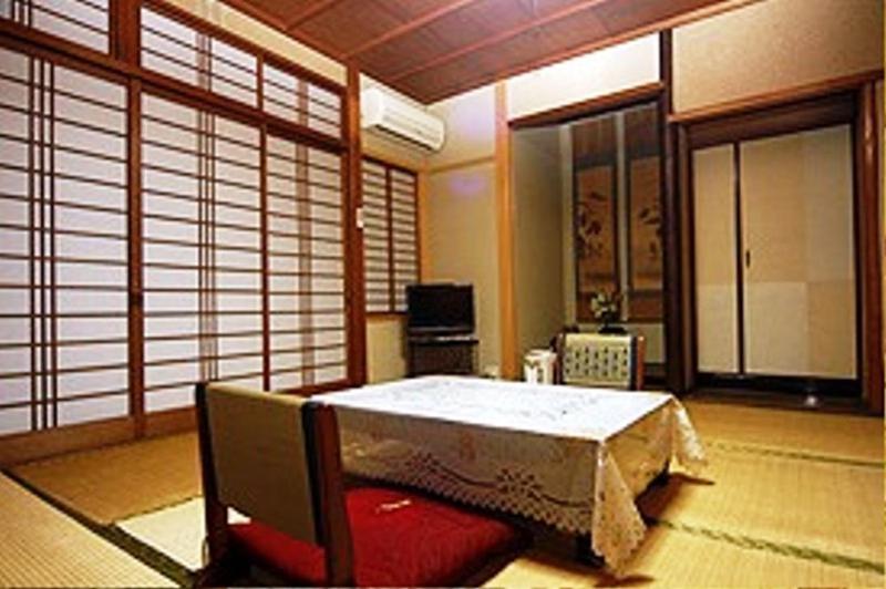 חדר סטנדרט חדר אמבטיה משותף, Ougiya Ryokan
