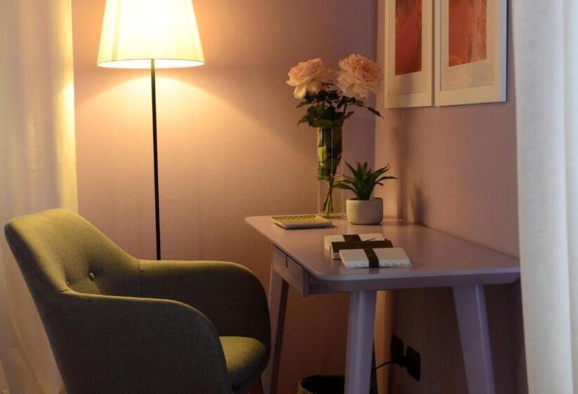 Junior Suite avec Terrasse, Ai Santinelli