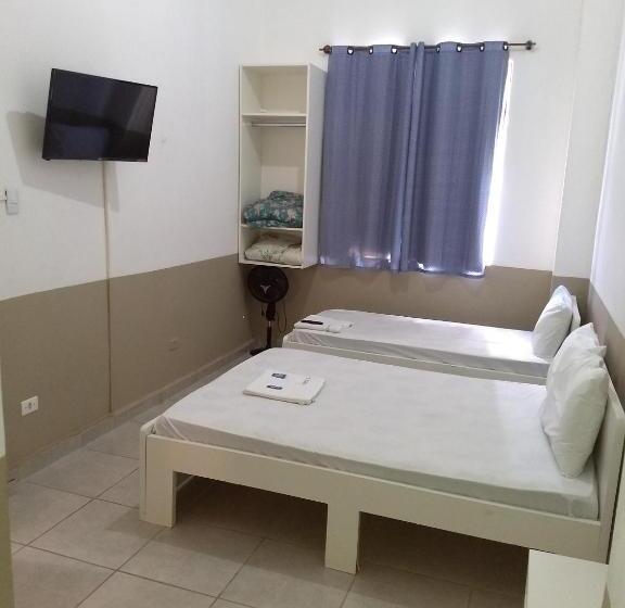 חדר סטנדרט לשלושה, Aruba