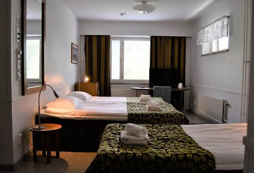 اتاق استاندارد سه نفره, Budget Hotel Easystay