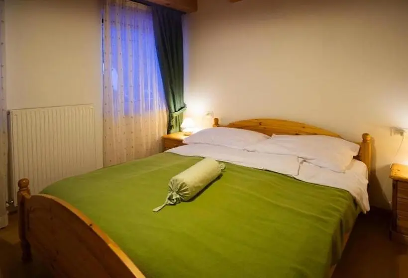 ドゥプレックスルーム, Sogni D'oro
