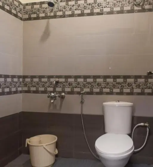 ルームシェアのワンベッド, Trippr Kodaikanal Backpacker Hostel