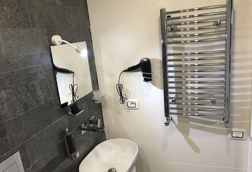 اتاق راحتی سه تخته, Terrazza Aragon Room And Spa