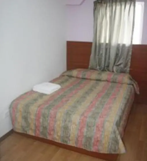 اتاق استاندارد با تخت بزرگ, Golden Night Hotel Cameron Highlands