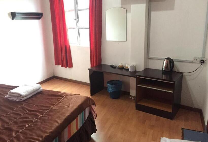 غرفة قياسية سرير كينج, Golden Night Hotel Cameron Highlands