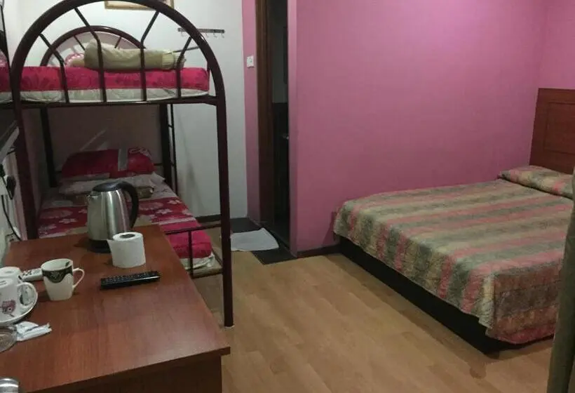 اتاق خانوادگی, Golden Night Hotel Cameron Highlands