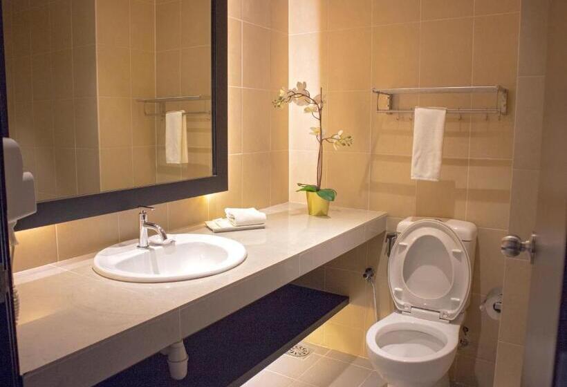 Семейный Номер, Bespoke Hotel Puchong