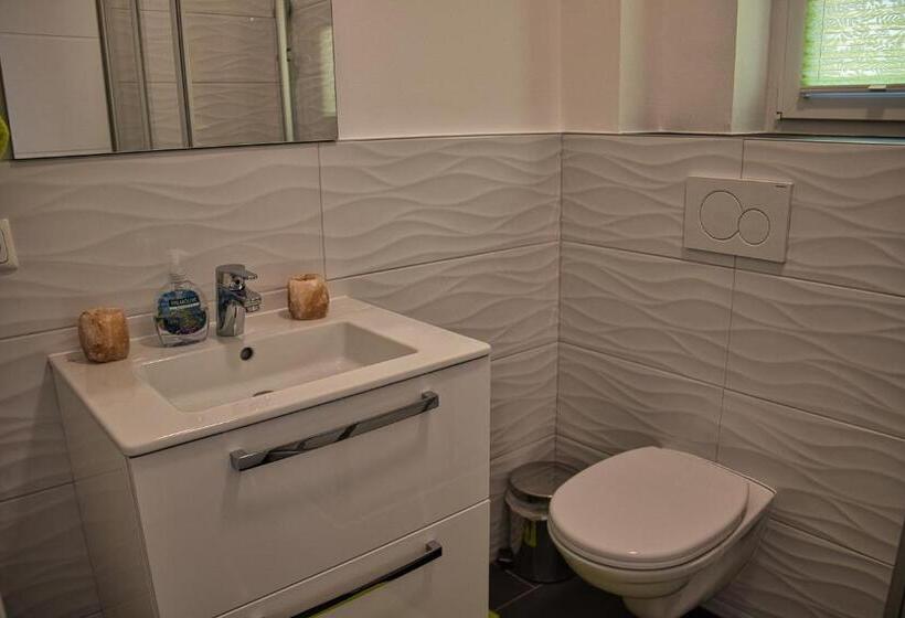 غرفة قياسية فردية, Garni Ilys Inn