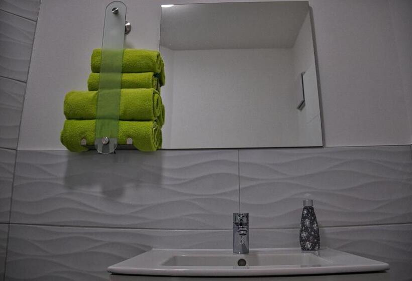 غرفة قياسية, Garni Ilys Inn