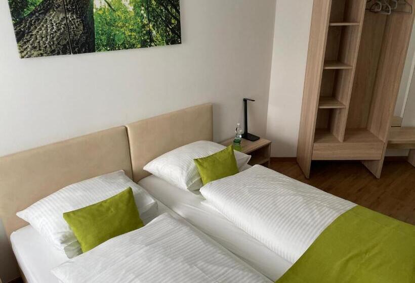 غرفة قياسية, Garni Ilys Inn