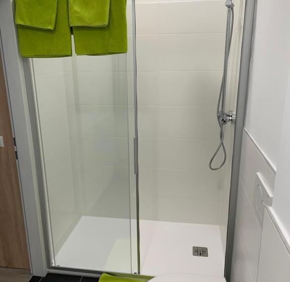 غرفة عائلية, Garni Ilys Inn