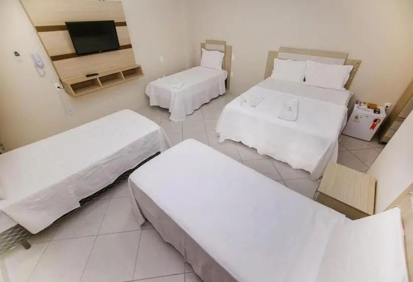 スタンダード４人部屋, O Neves