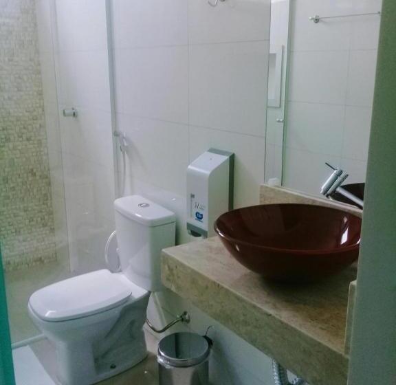 이그제큐티브 스위트, O Neves