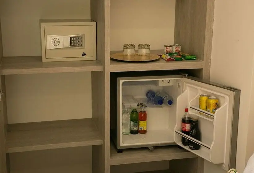 اتاق سوپریور, Sexta Avenida Inn