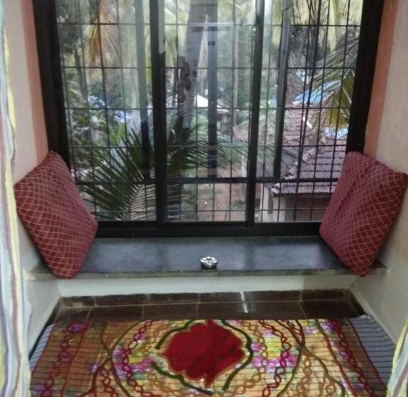 Standard Room, Sobitai