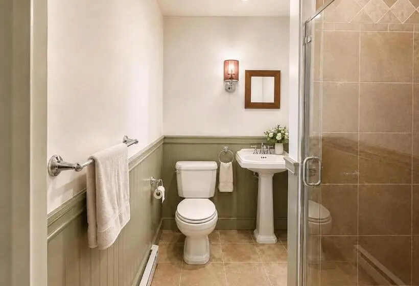 ガーデンビュースーペリアールーム, Bailey House Inn